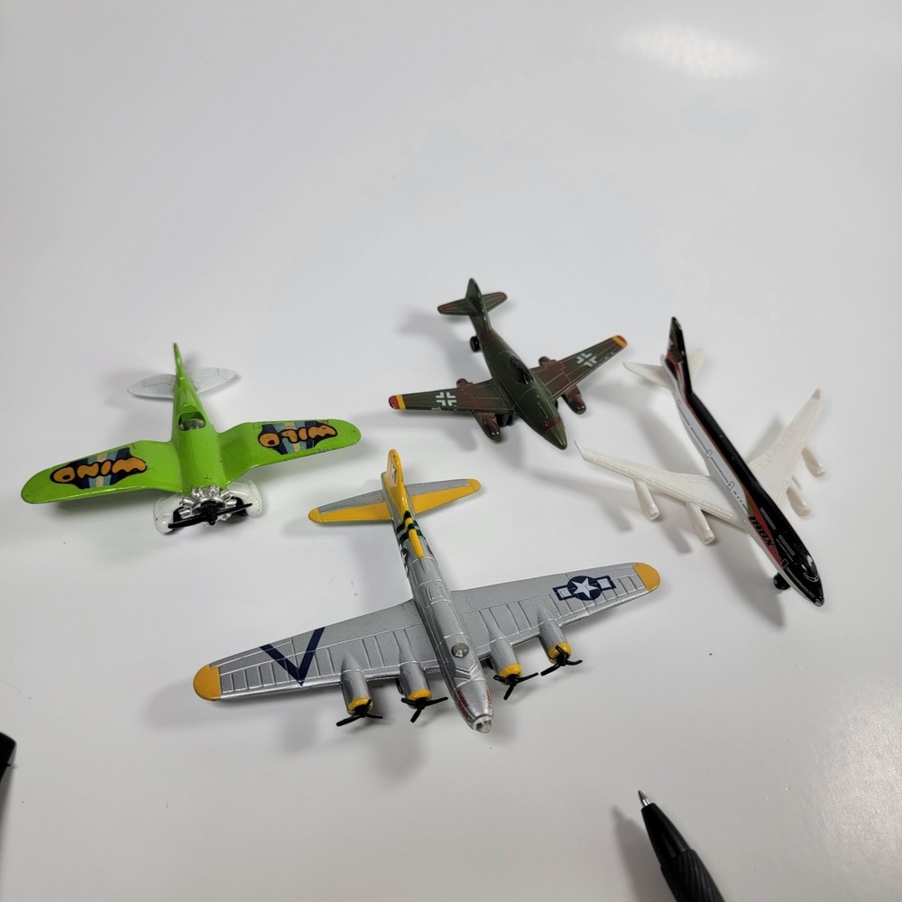 Road Champs Flyers Matchbox‎ Diecast Military Airplanes Lot Of 4